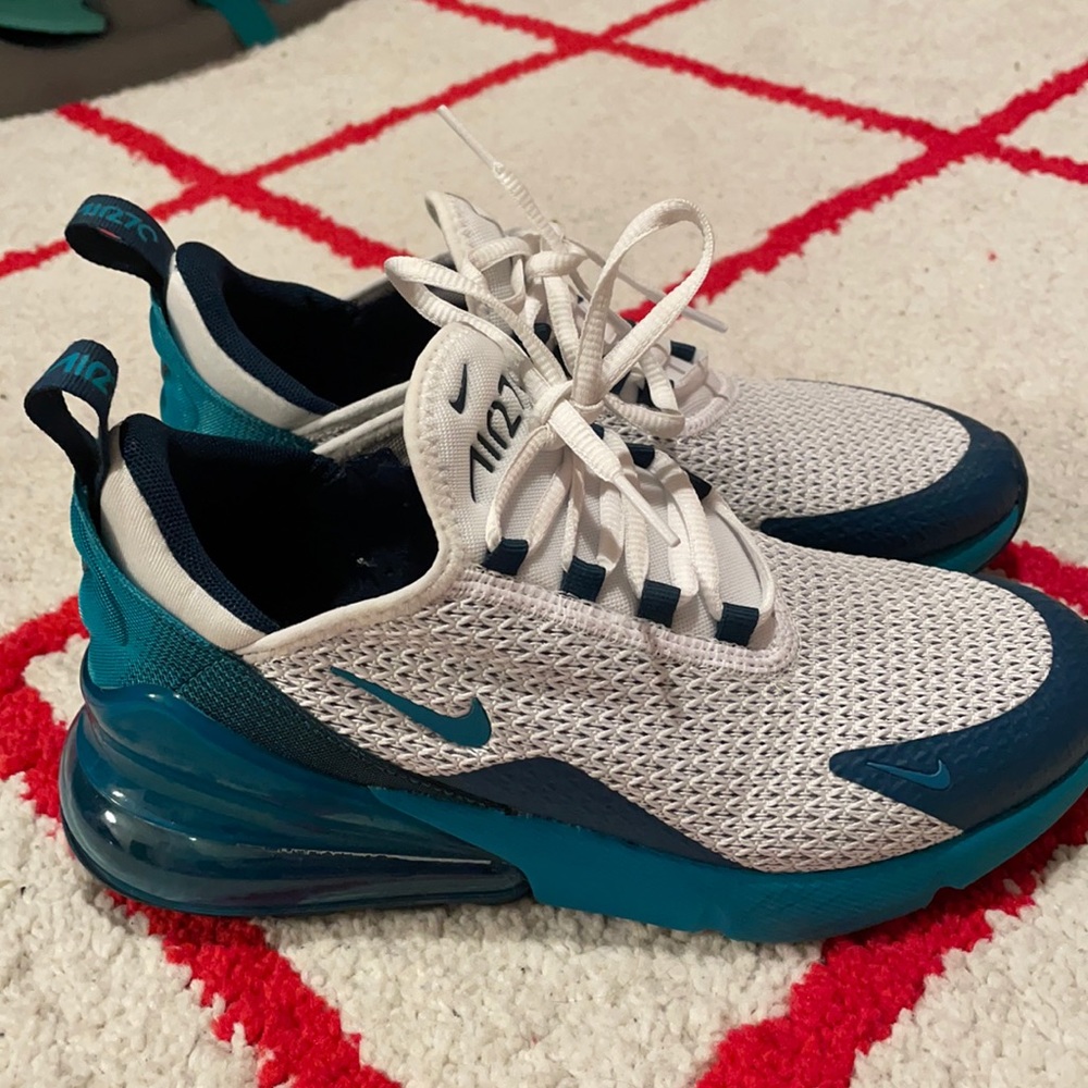 Nike Air Max 270